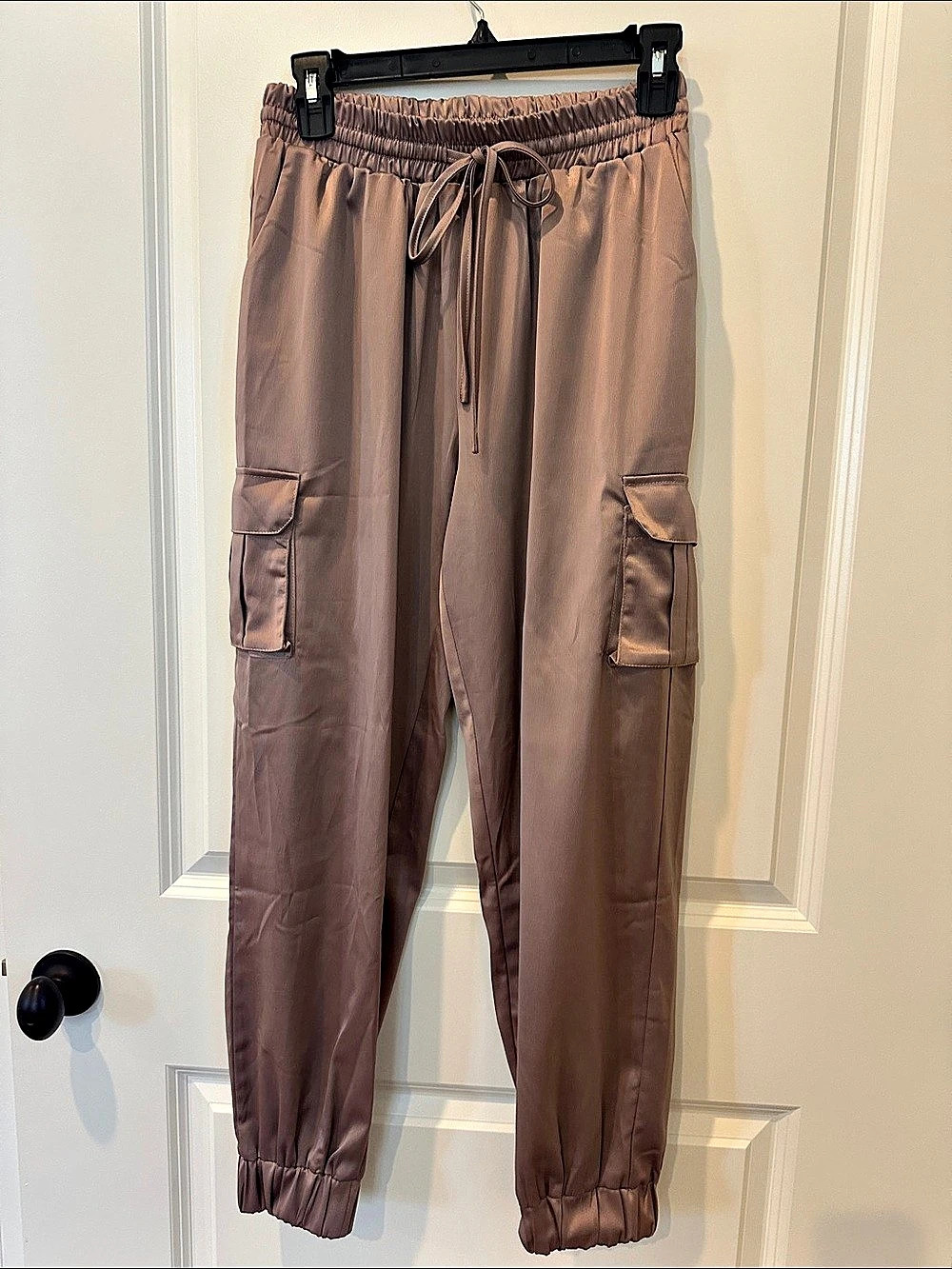 glam Cargo Jogger Pants in Brown Like New